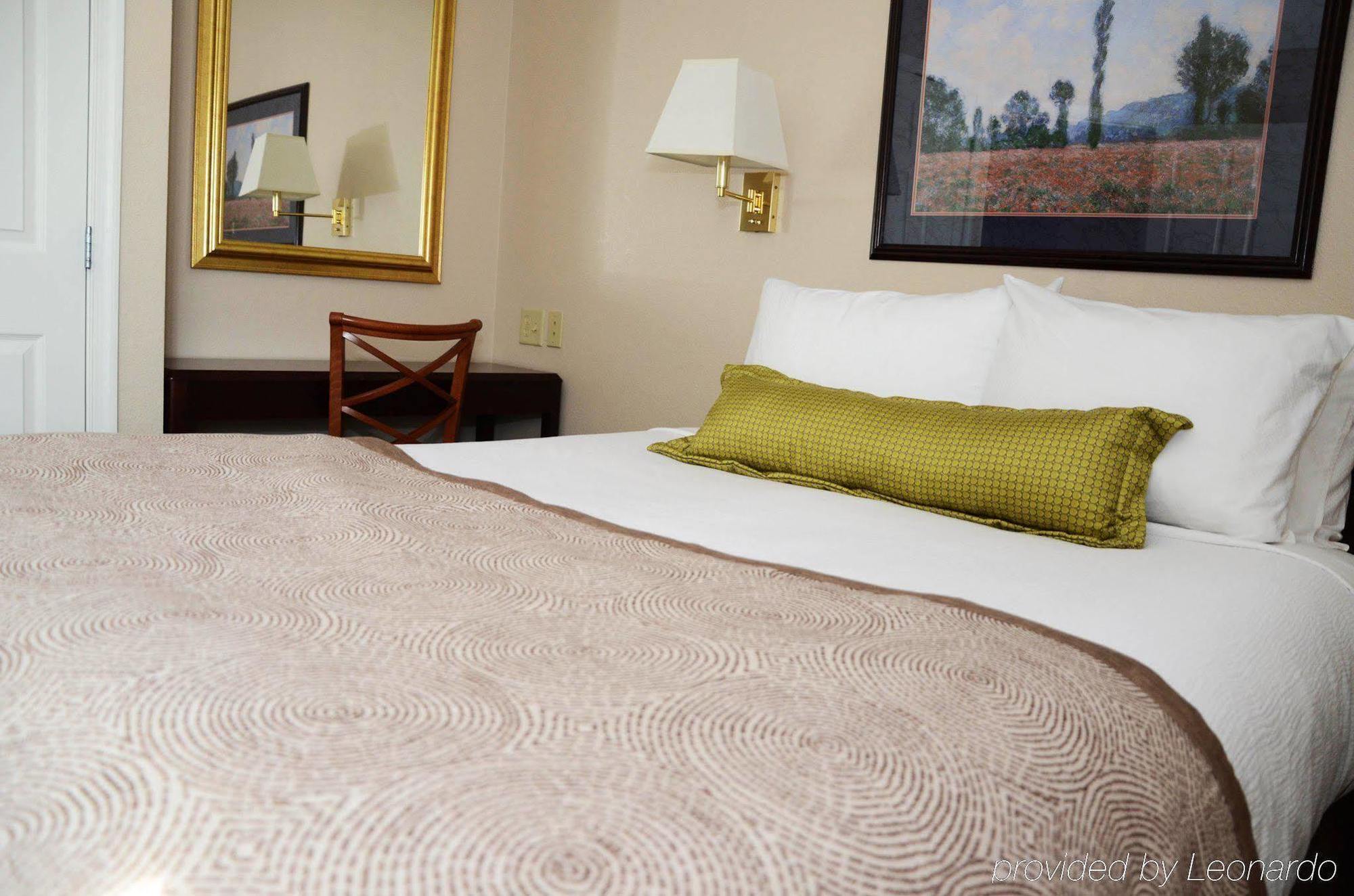 Candlewood Suites Hopewell By Ihg Zewnętrze zdjęcie